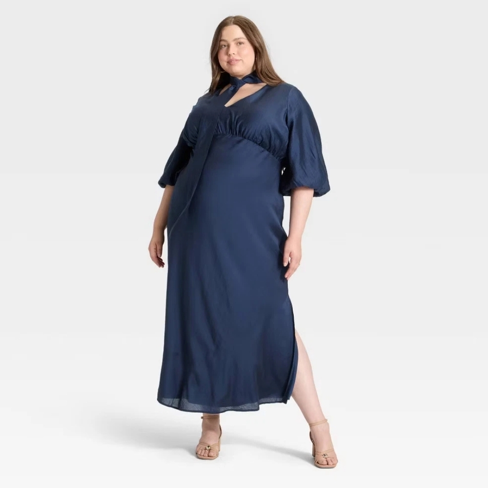 NWOT Navy Blue 3X Tie Neck Maxi Dress.